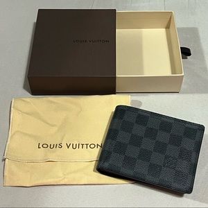 Authentic Louis Vuitton Damier Graphite Coated Canvas Wallet, Personalized: KG